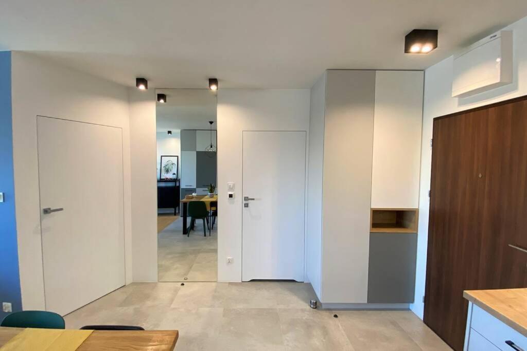 Ferienwohnung Apartament Na Wodnej Łódź Exterior foto